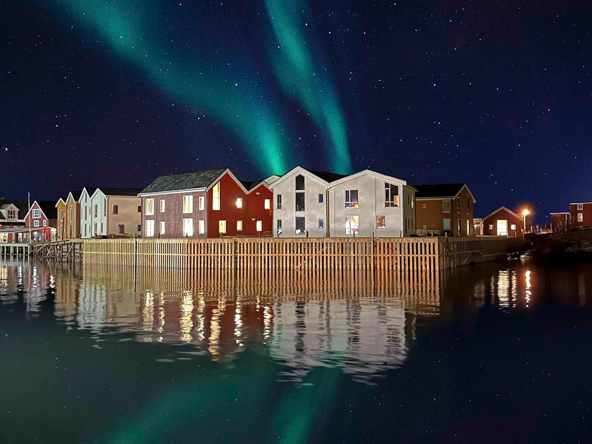 Henningsvaer Bryggehotell - By Classic Norway Hotels Henningsvær Exterior foto