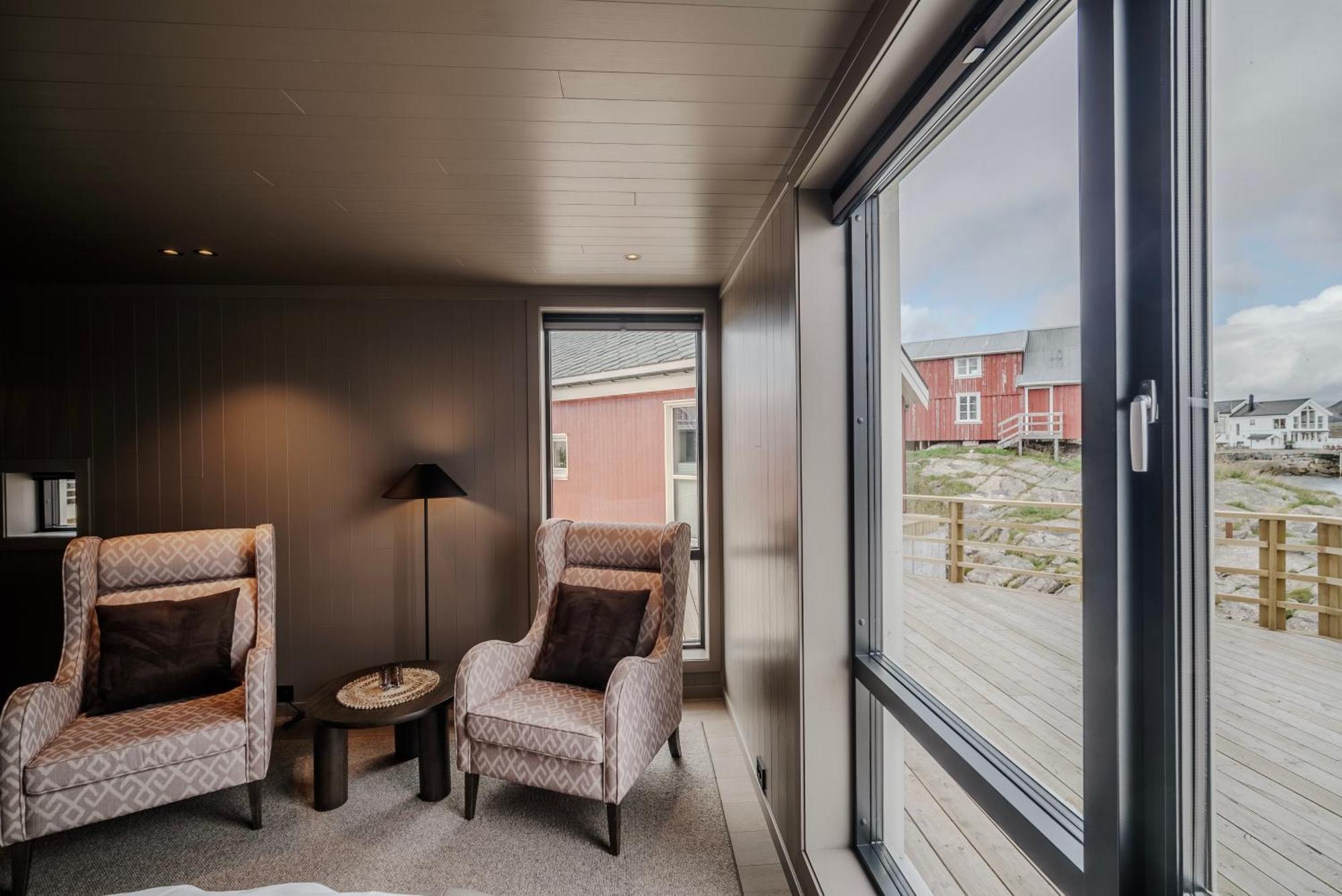 Henningsvaer Bryggehotell - By Classic Norway Hotels Henningsvær Exterior foto